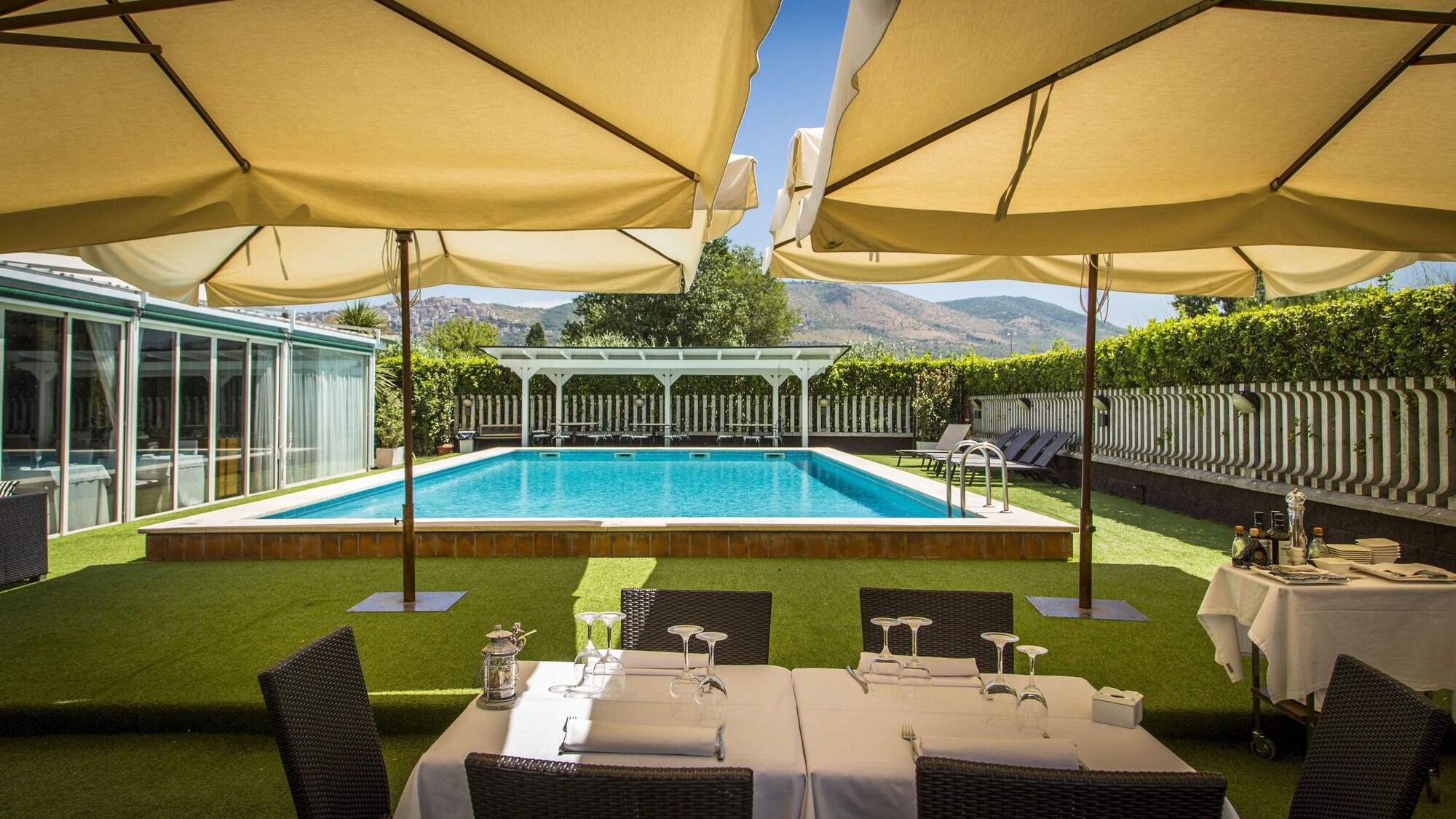 Hotel Cristallo Relais, Sure Hotel Collection By Best Western Tivoli Kültér fotó