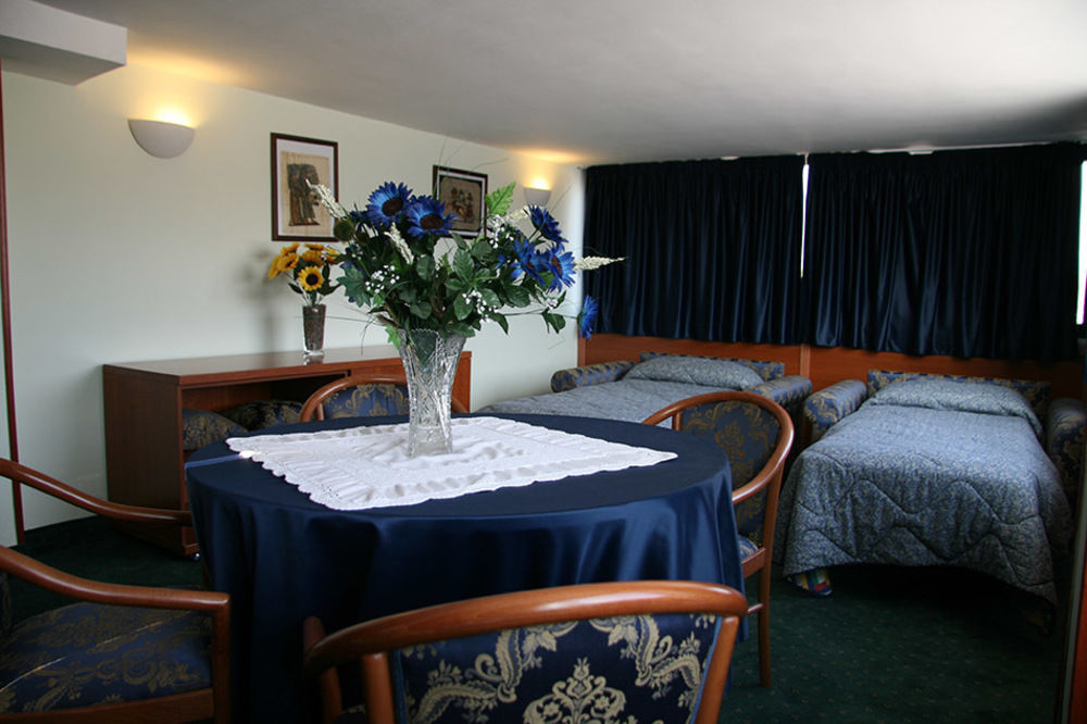 Hotel Cristallo Relais, Sure Hotel Collection By Best Western Tivoli Kültér fotó